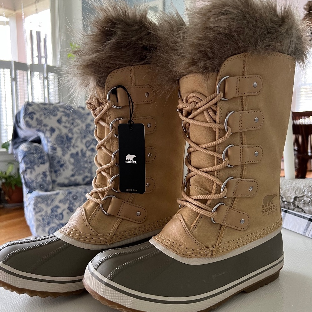 Sorel Women's Joan of Arctic